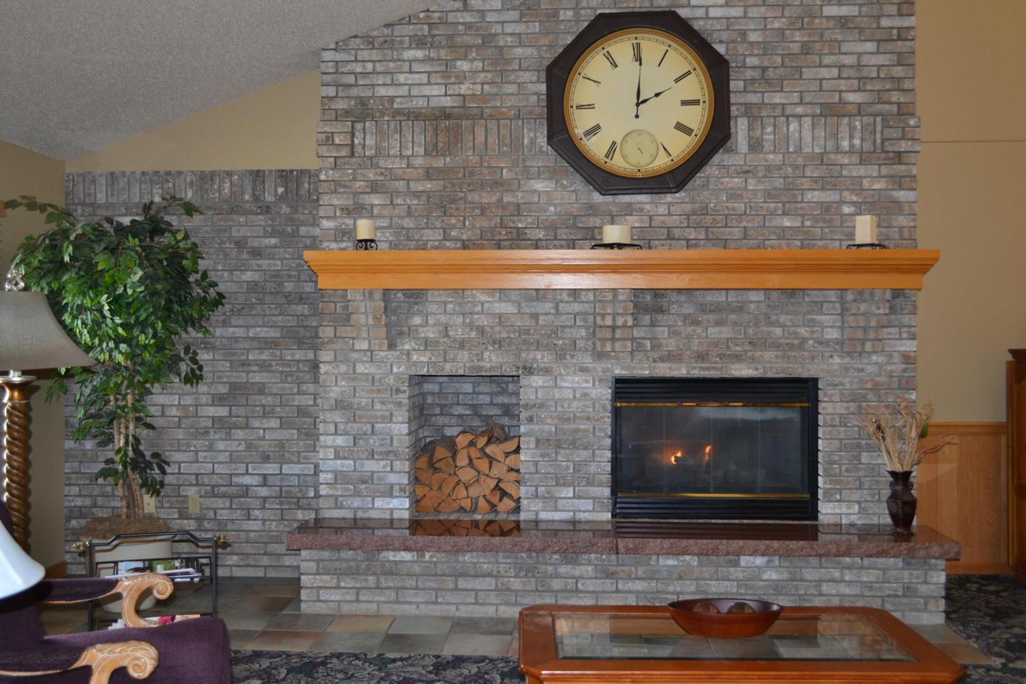 Cobblestone Hotel&Suites - Wisconsin Rapids Esterno foto